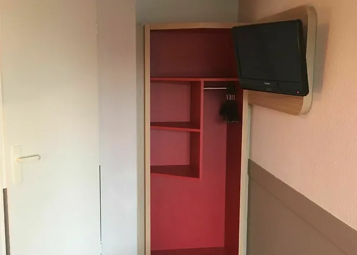 Premiere Classe Hotel *